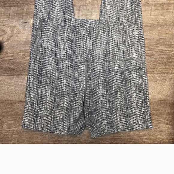 Lululemon • Wunder Under Hi-Rise Tight *Luon Arrow Jacquard 26.5” Size 8 - Picture 3 of 8